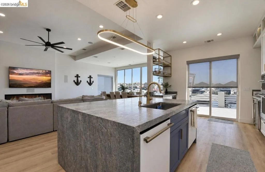 Photo of 3944 Lighthouse Pl