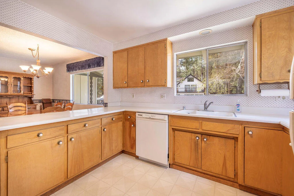 Photo of 41726 Comstock Lane