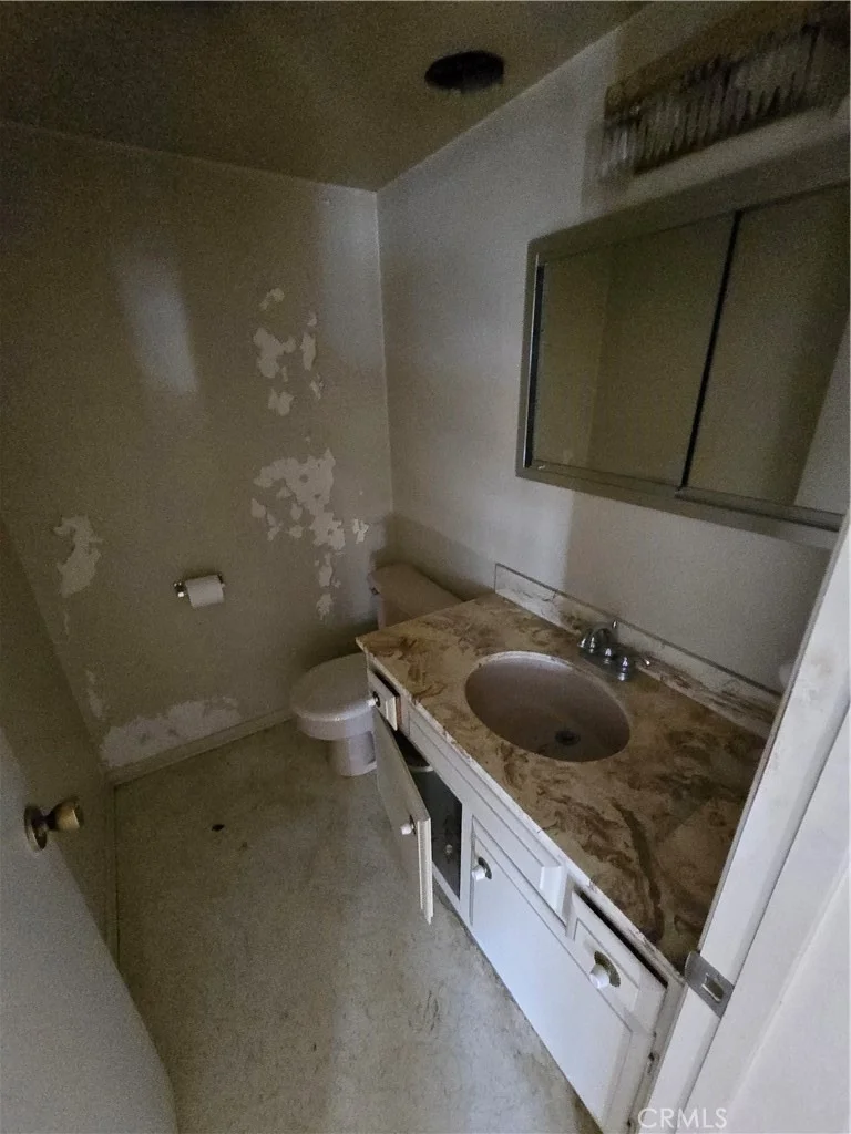 Photo of 3840 Rose