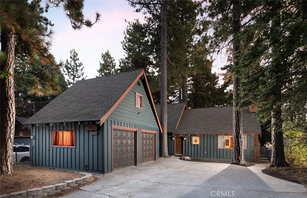 Photo of 31459 Onacrest Drive