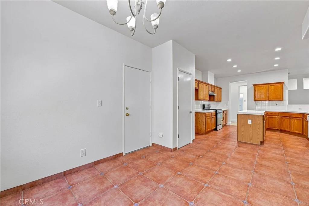 Photo of 1453 Augusta