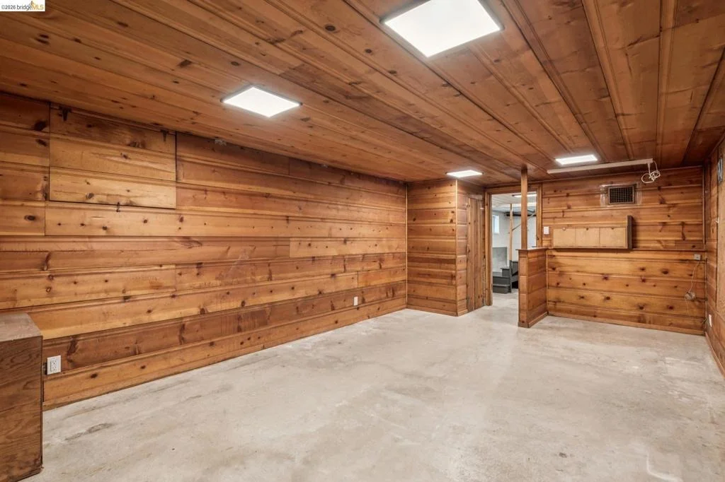 Photo of 2363 LEIMERT BLVD