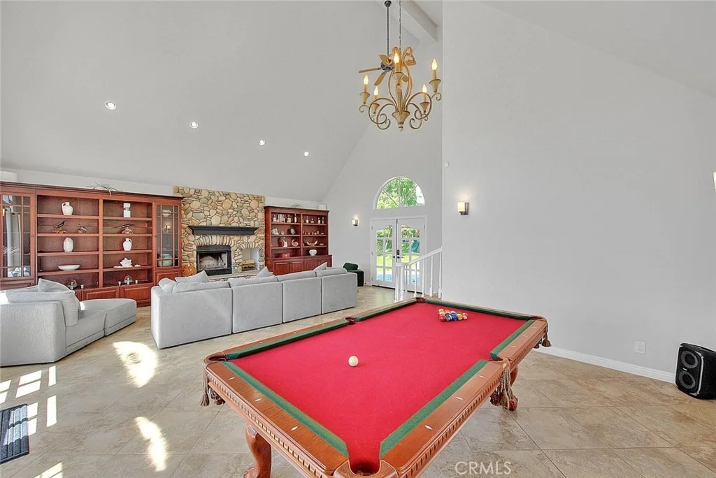 Photo of 750 Jericho