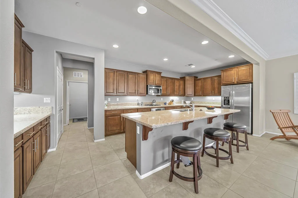 Photo of 42210 Summit Way