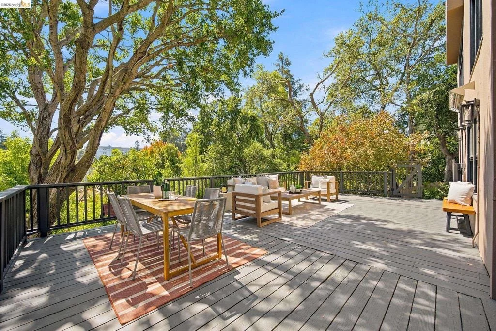 Photo of 939 Hillcroft Circle