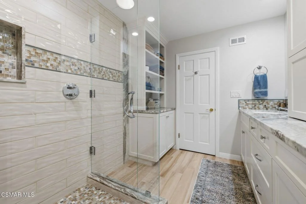 Photo of 554 Lone Oak Drive