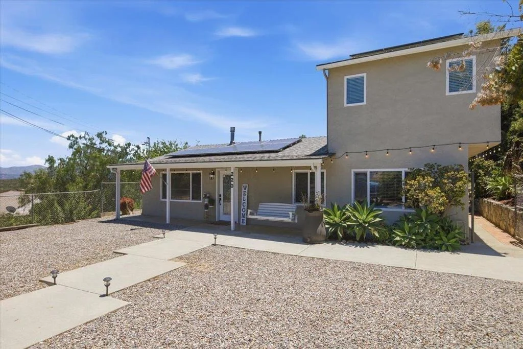 Photo of 220 Sage Road