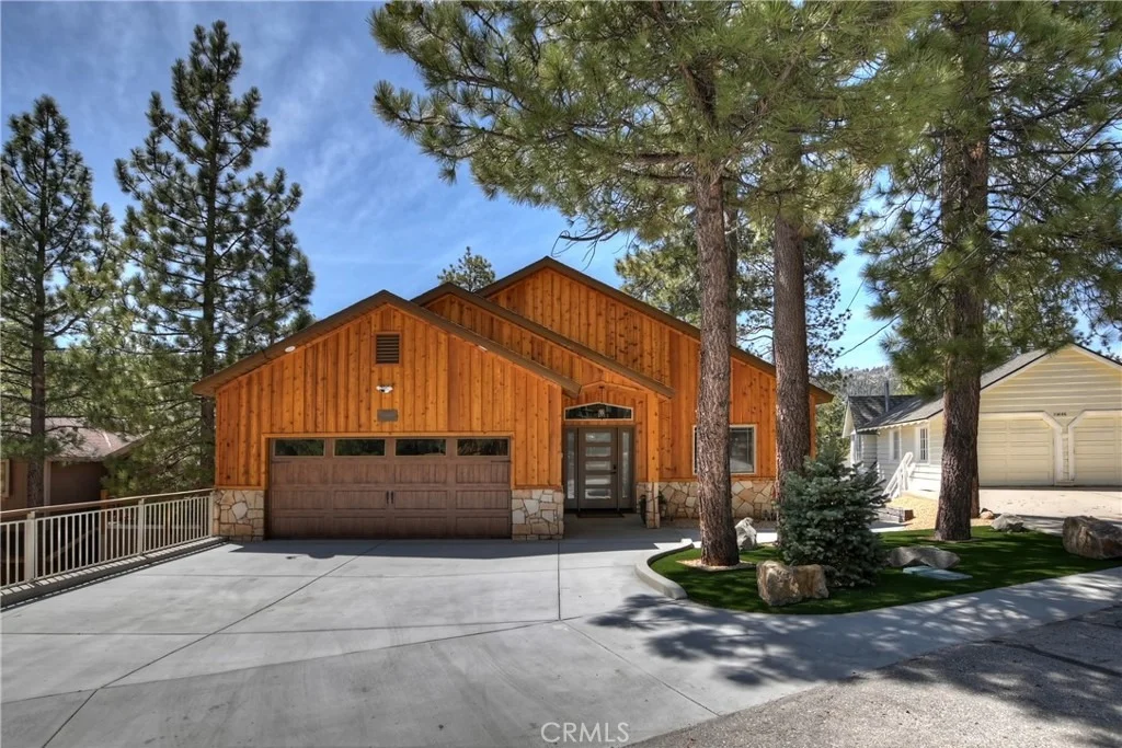 Photo of 39080 Waterview Drive