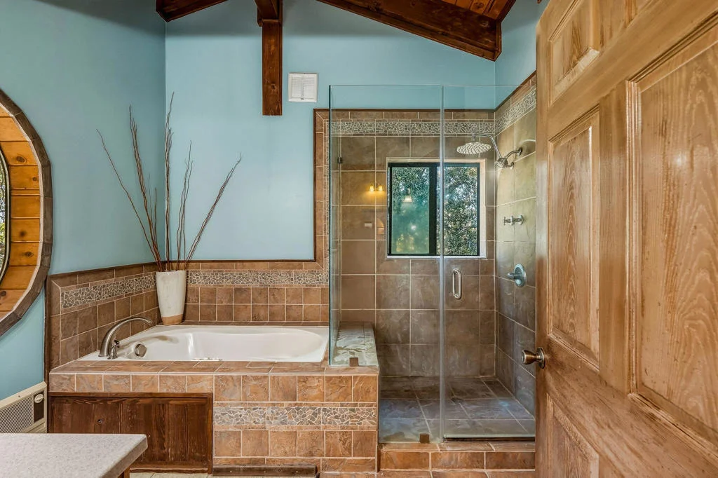 Photo of 22901 Eagles Nest Drive