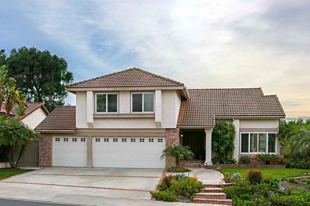 Photo of 737 Fieldstone Lane