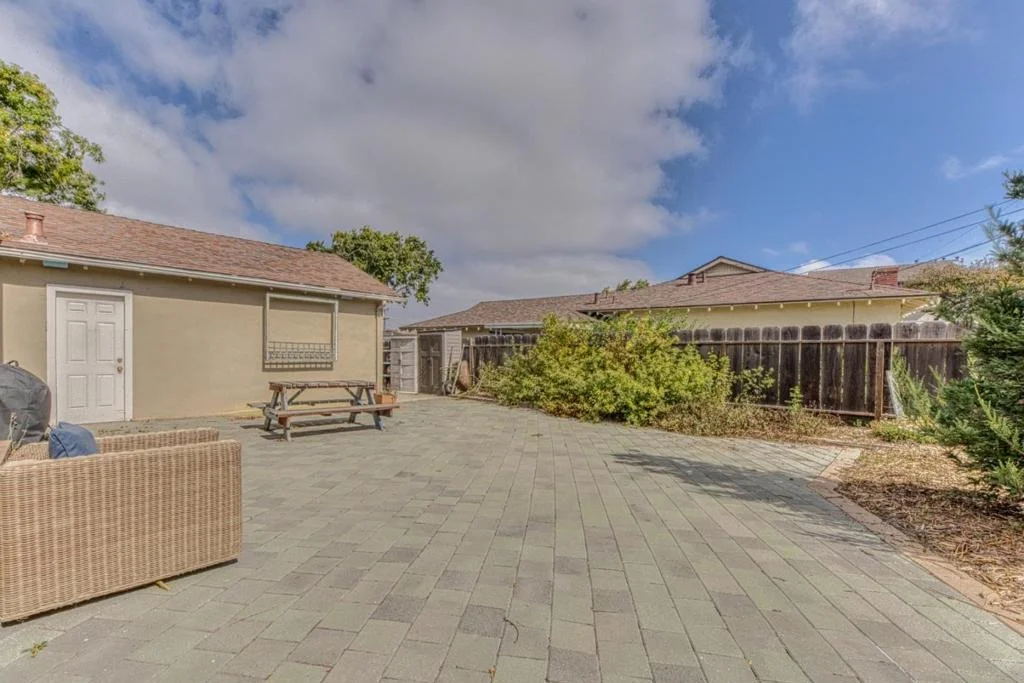 Photo of 945 San Simeon Drive