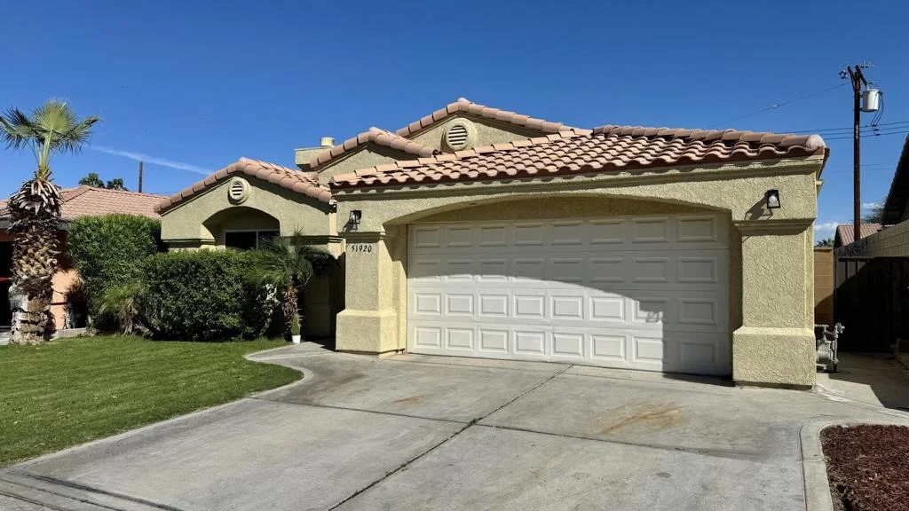 Photo of 51920 Avenida Carranza