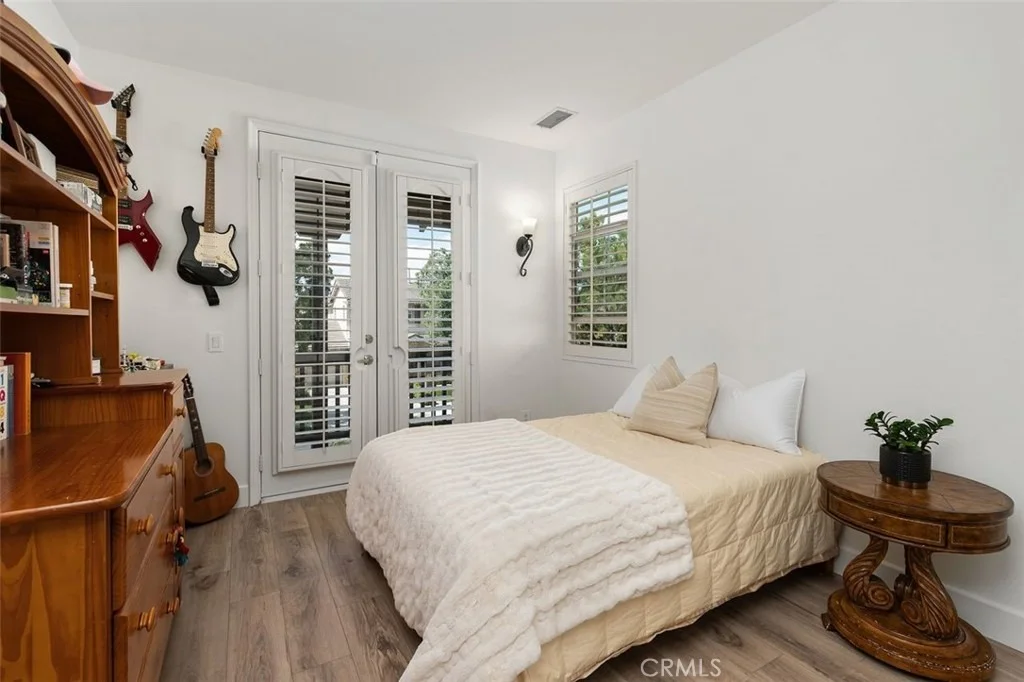 Photo of 41 Carpenteria