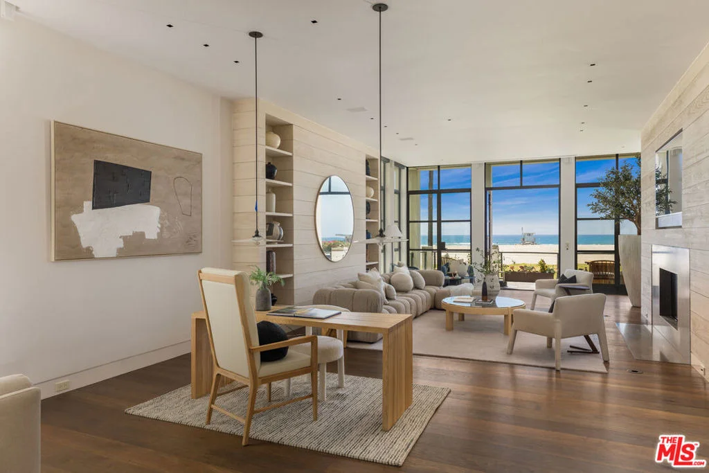Photo of 2311 Ocean Front Walk