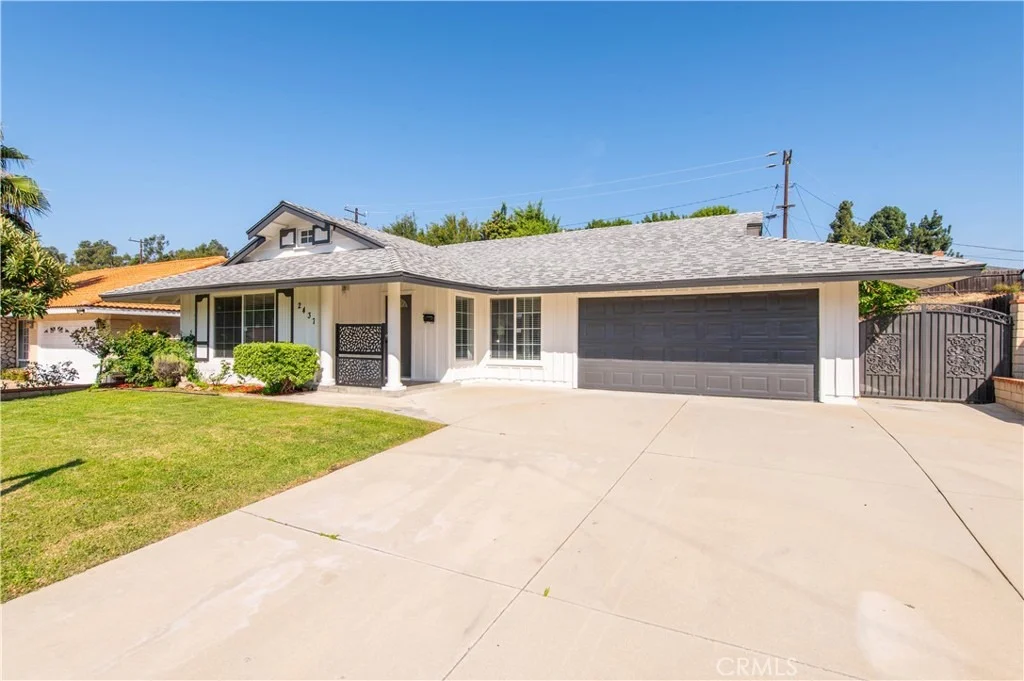 Photo of 2437 Harmony Hill