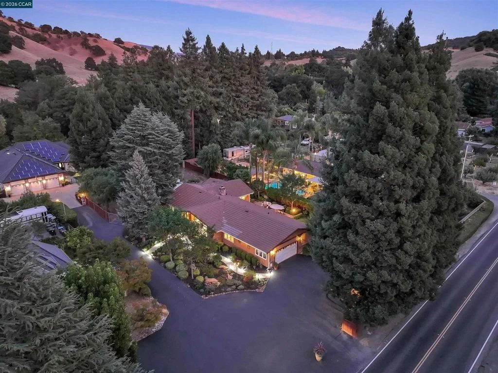 Photo of 5179 Alhambra Valley Rd