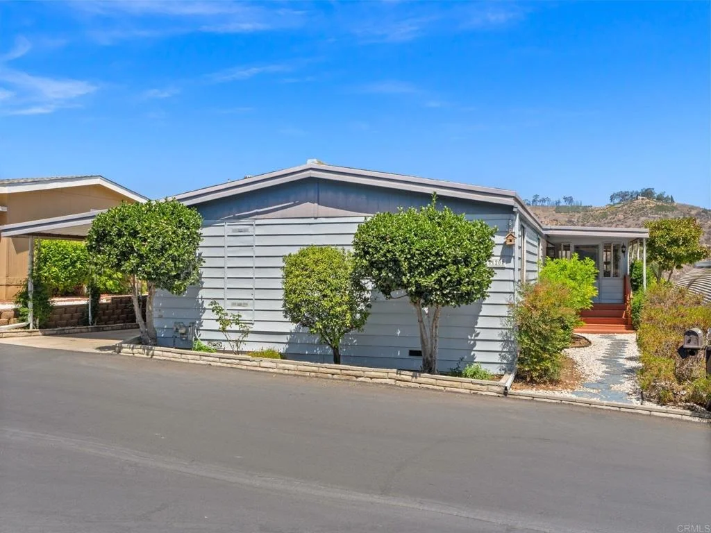 Photo of Unit SPC120 at 4650 Dulin Road