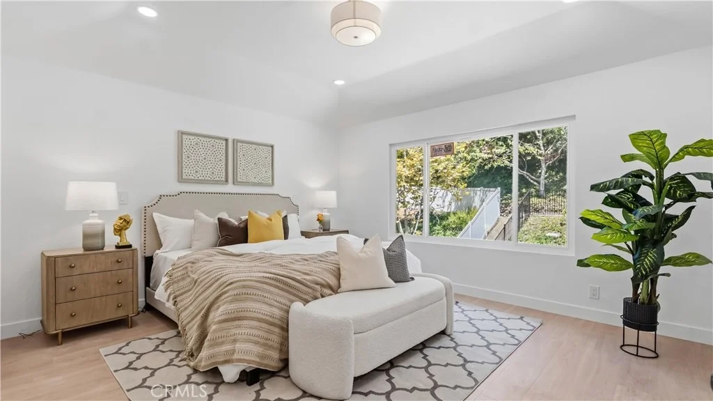 Photo of 25555 Fallenwood