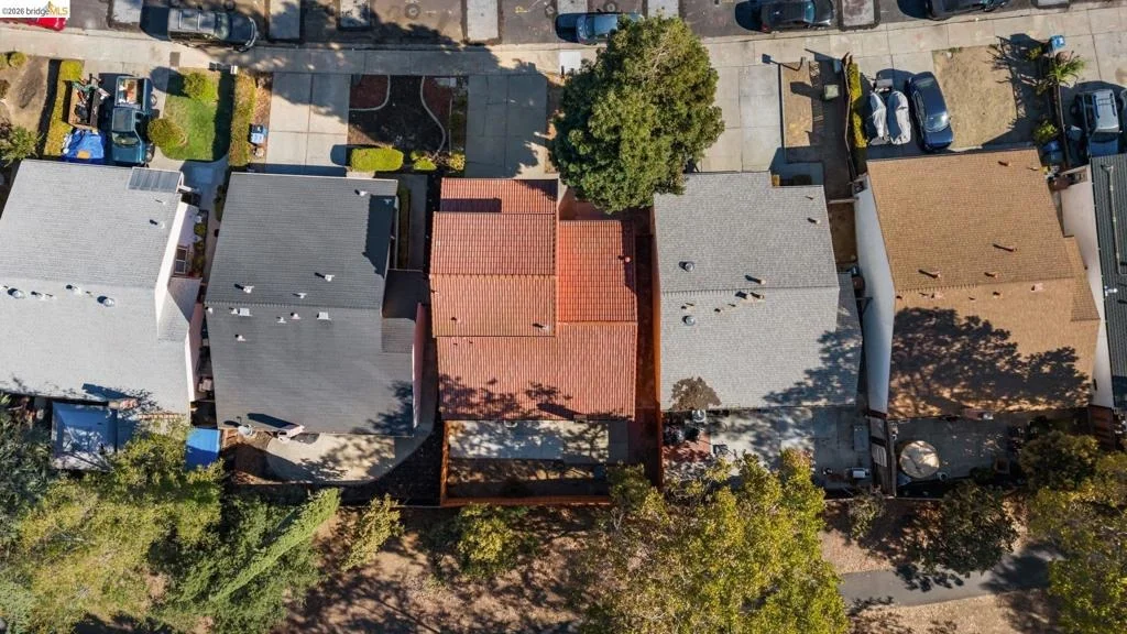 Photo of 2412 Sequoia Dr