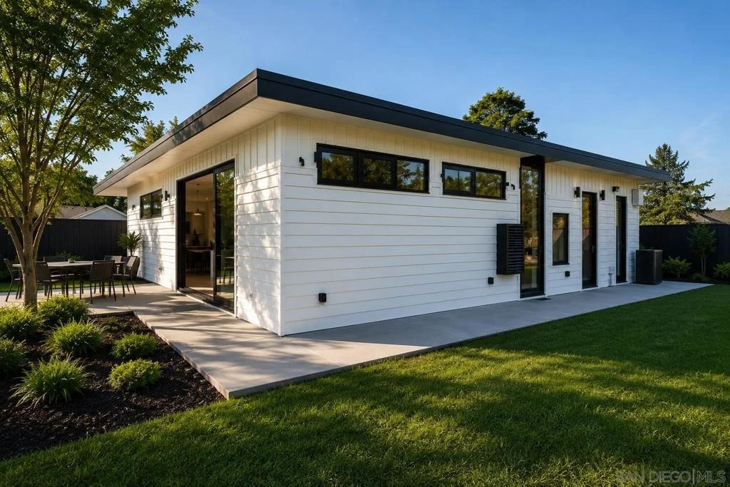 Photo of 36 W Altadena Dr.