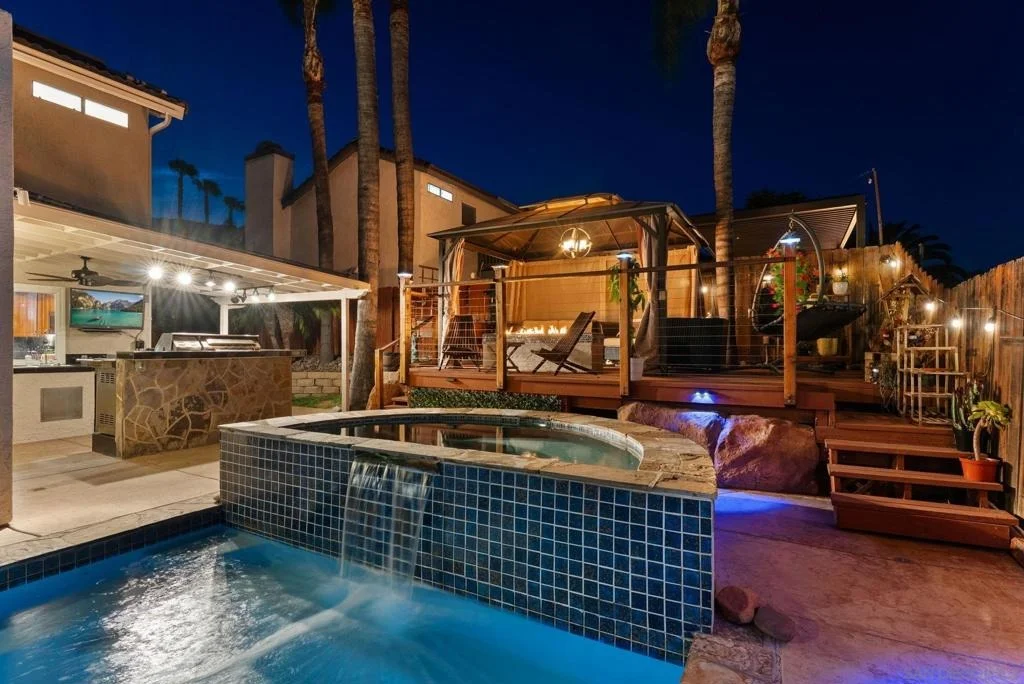 Photo of 10253 Paseo Park