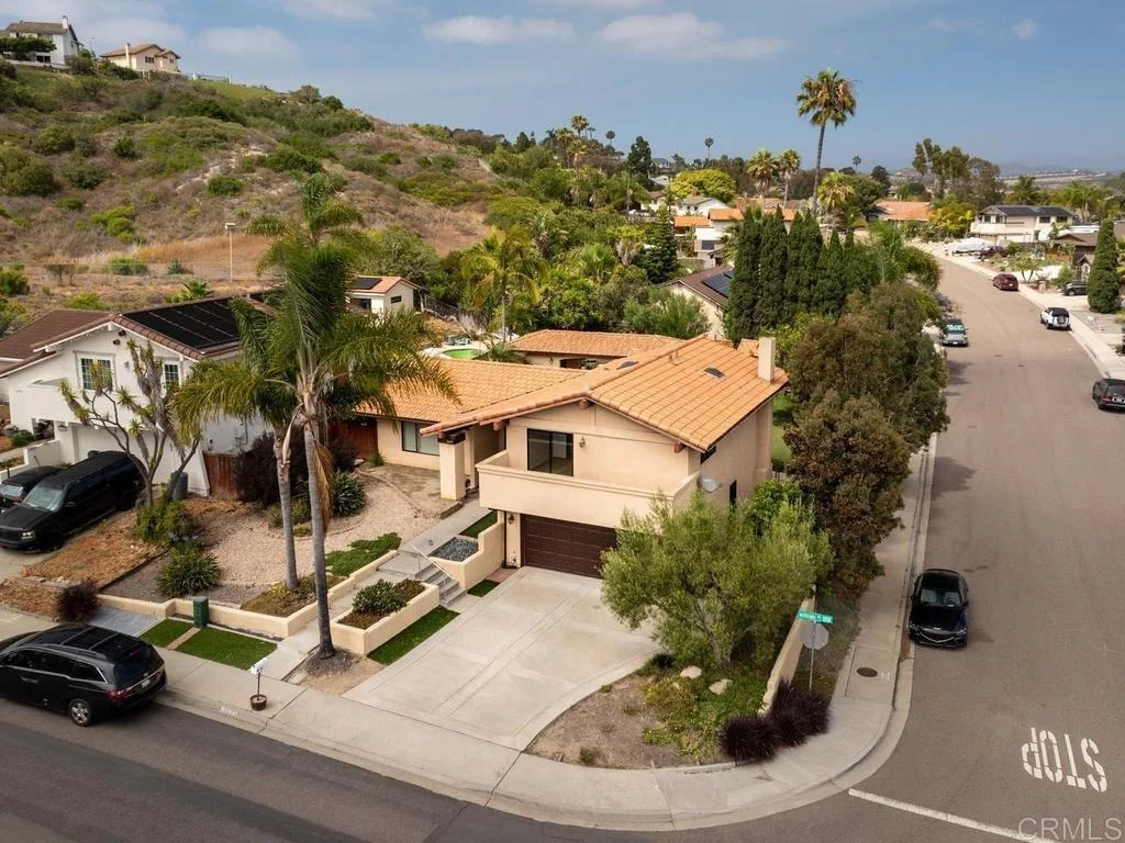 Photo of 4798 Hillside Drive