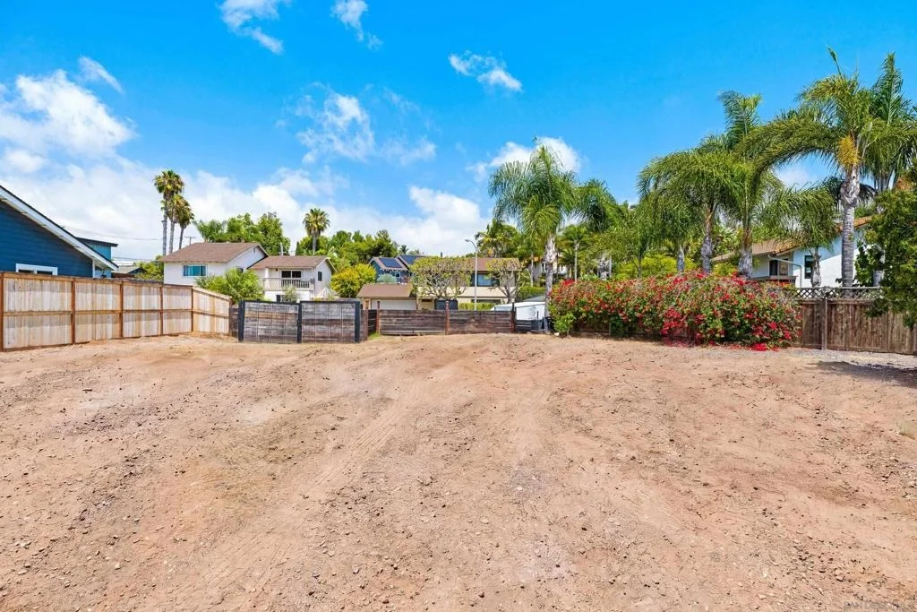 Photo of 722 Piedras Oro Calle