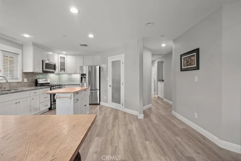 Photo of 885 Masterson Drive