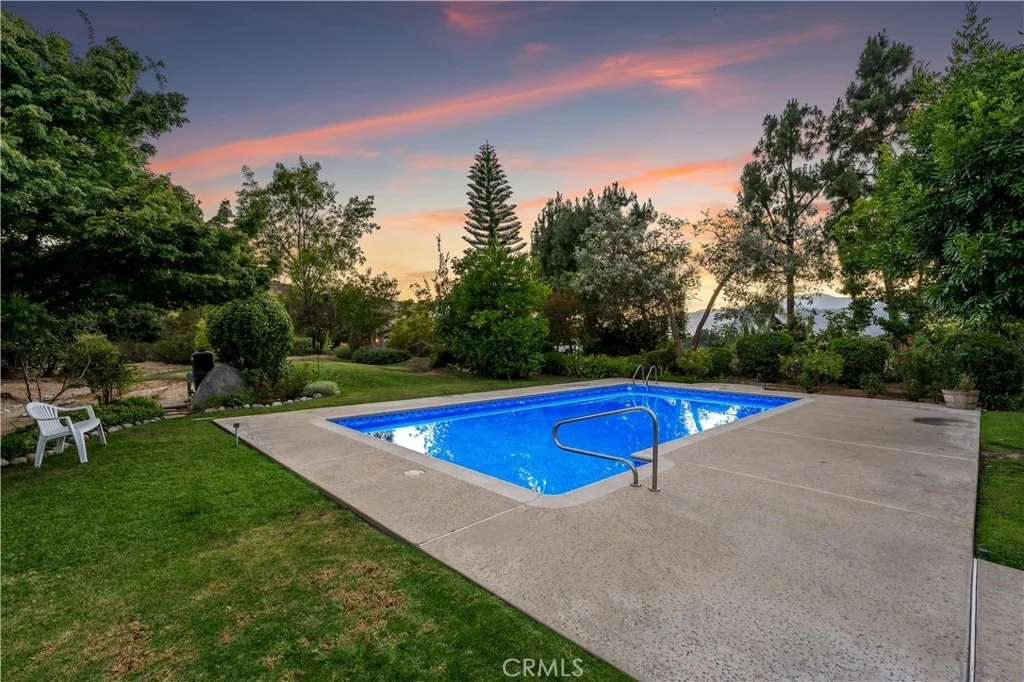 Photo of 1430 Sierra Sky