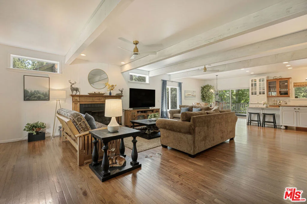 Photo of 208 Knoll Road