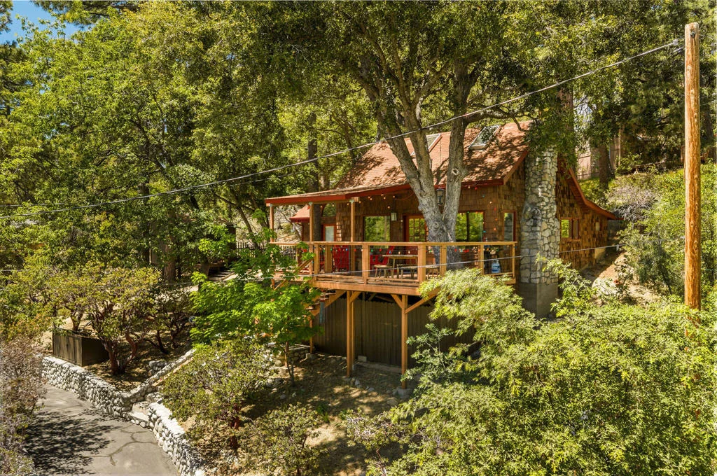 Photo of 24945 Marion Ridge Drive