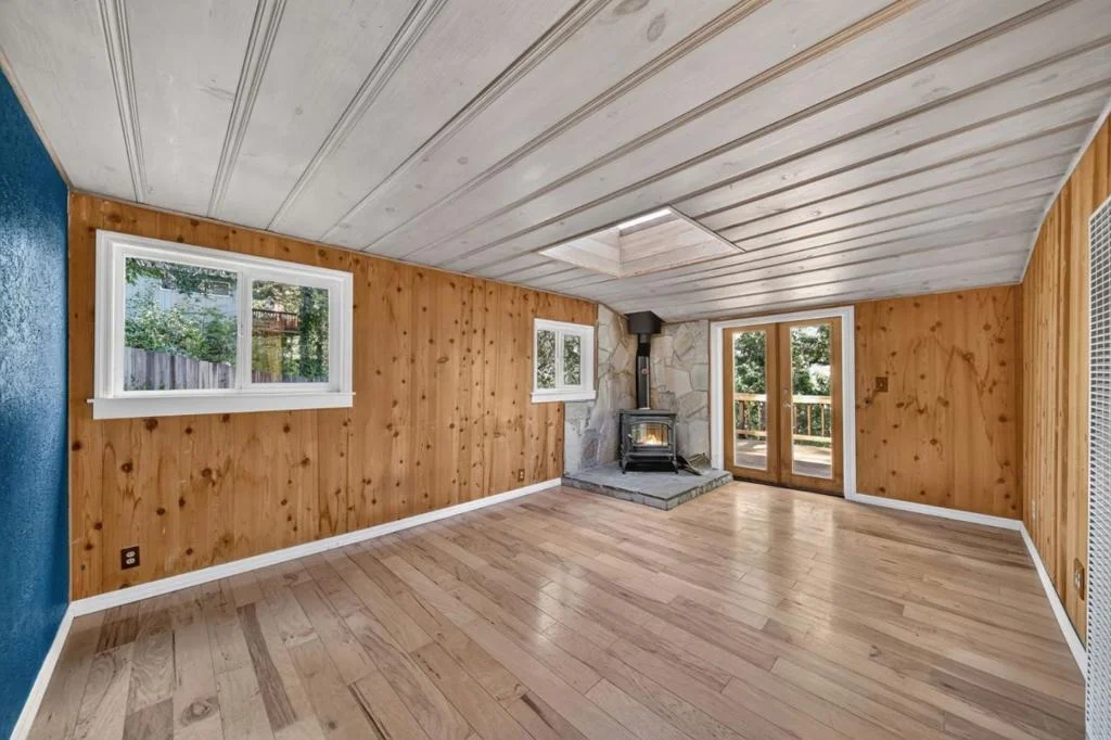 Photo of 121 Mahogany Way