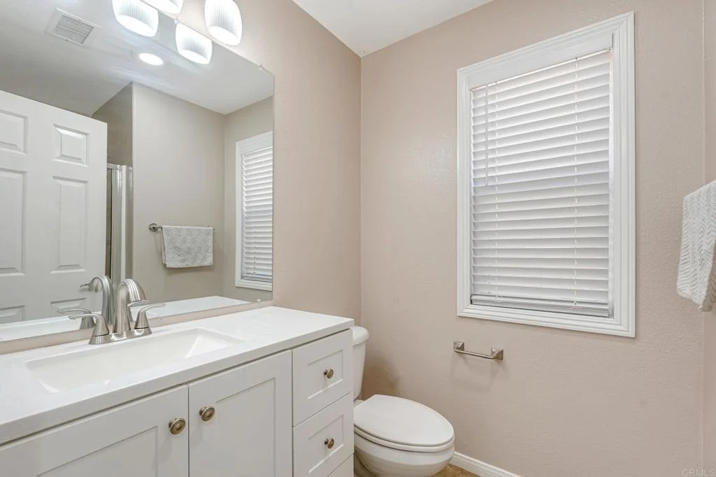 Photo of 32477 Silver Creek
