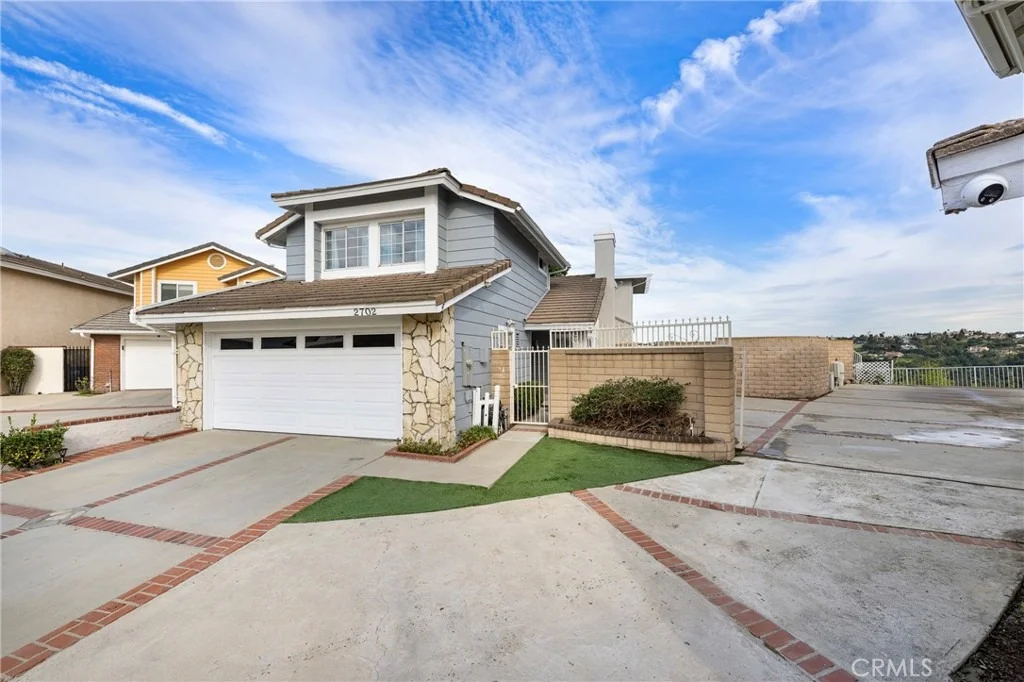 Photo of 2702 S George