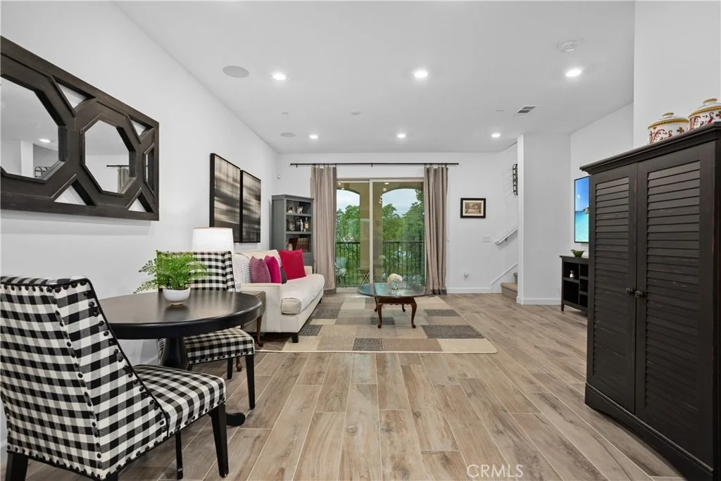 Photo of Unit 7 at 4366 Pacifica Way