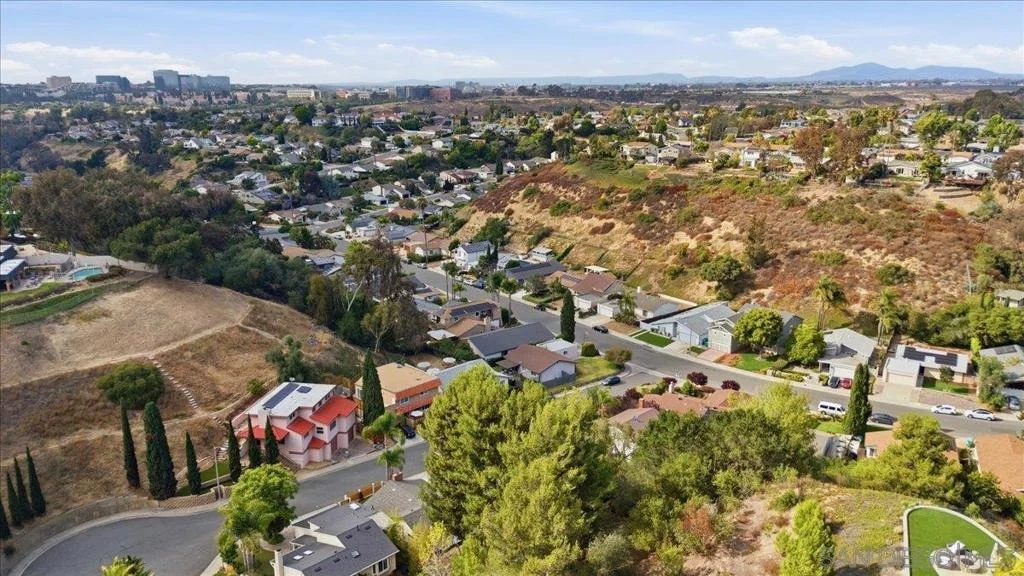 Photo of 6783 Robbins Way