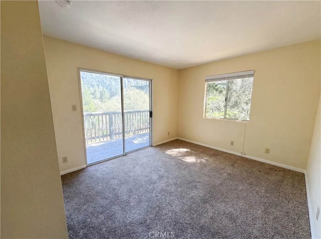Photo of 21778 Ridge