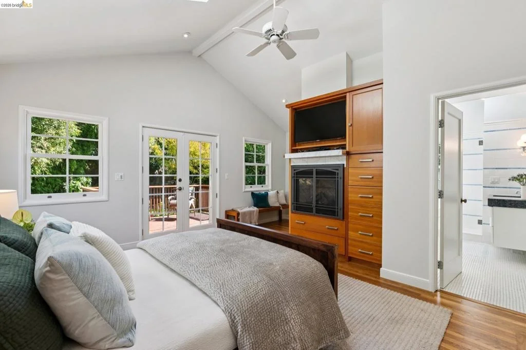 Photo of 929 Contra Costa Ave