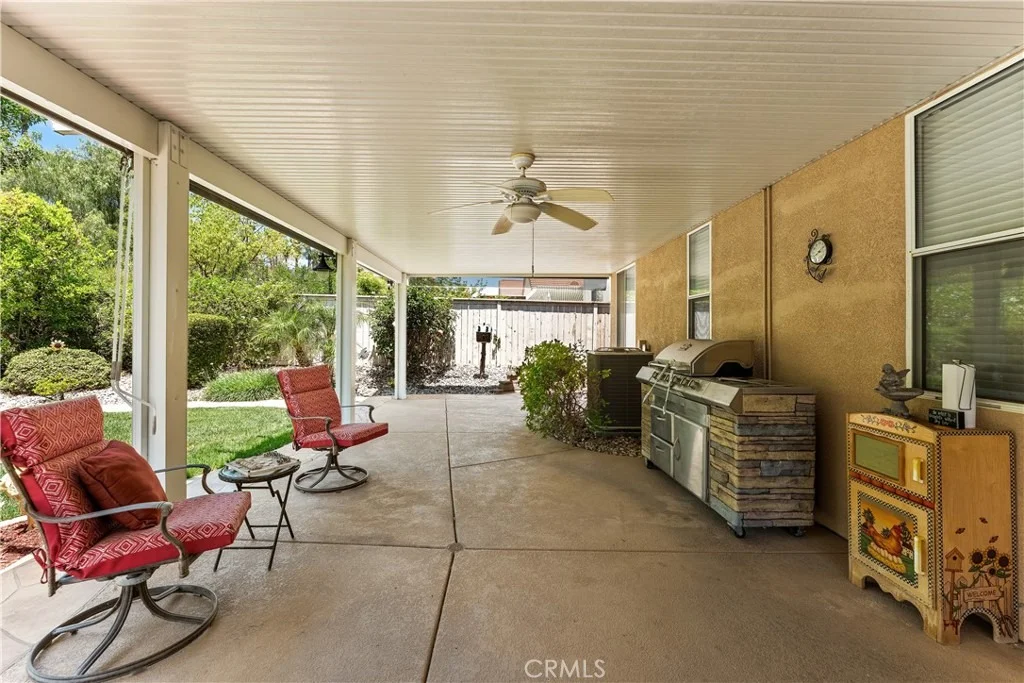 Photo of 40145 Colony