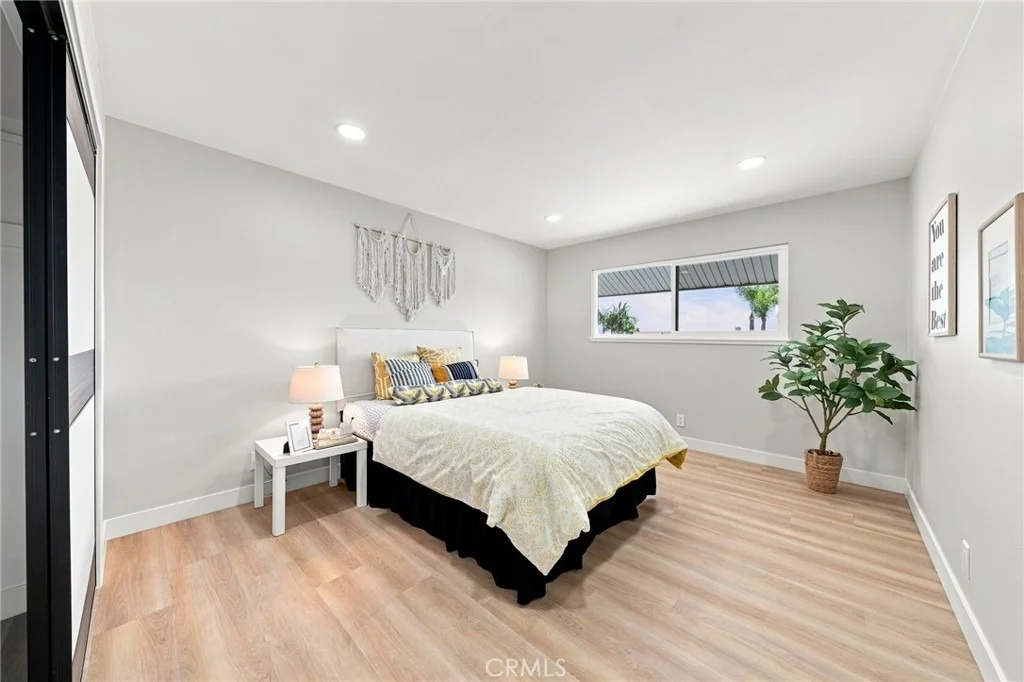 Photo of 633 Dorothy