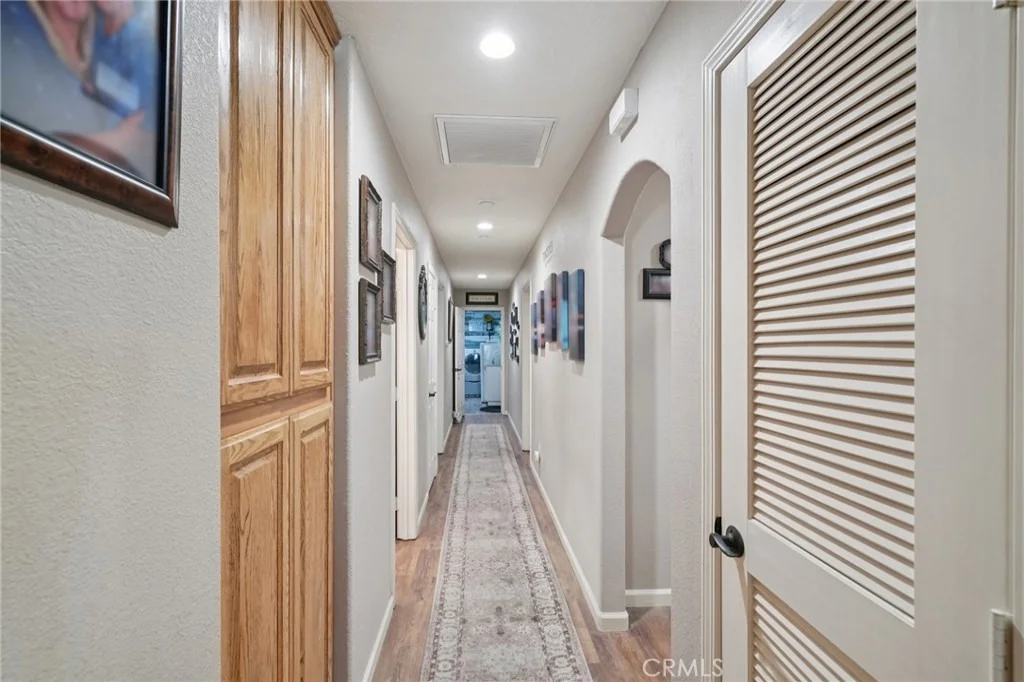 Photo of 5319 Desert View