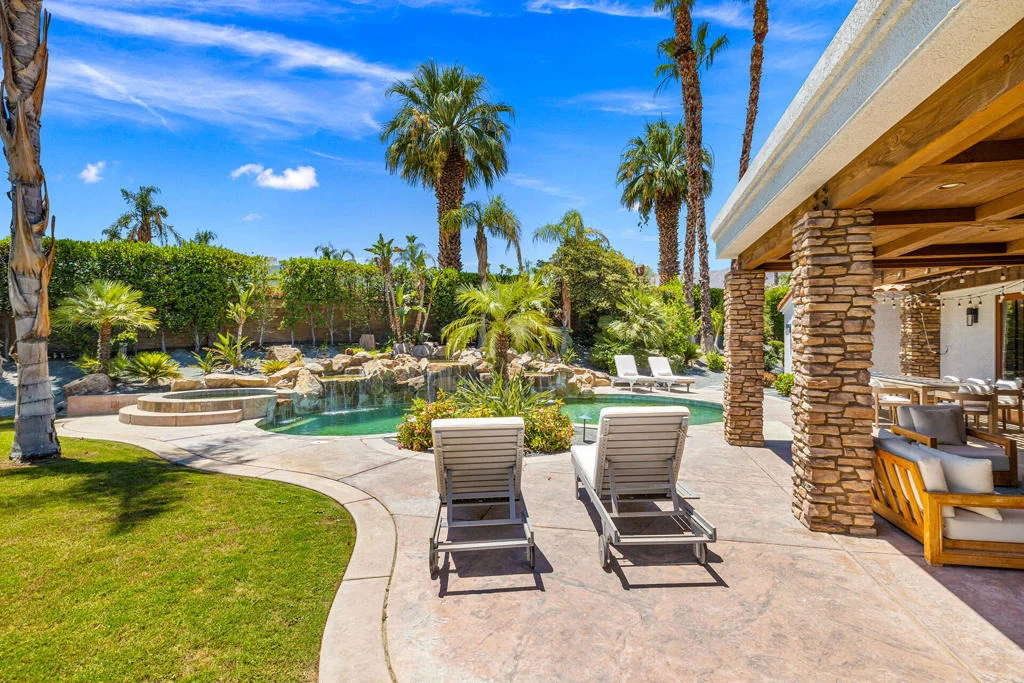 Photo of 48500 Opal Drive