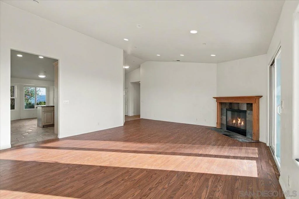 Photo of 800 Alta Lane