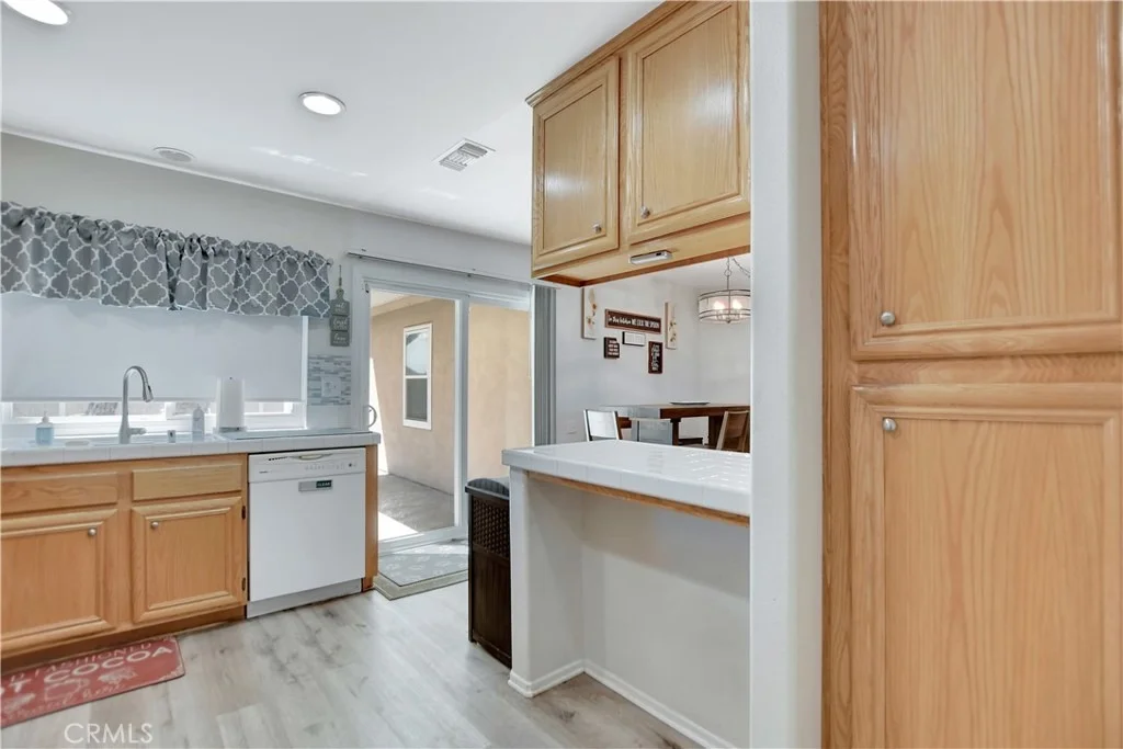 Photo of 965 Hardwick