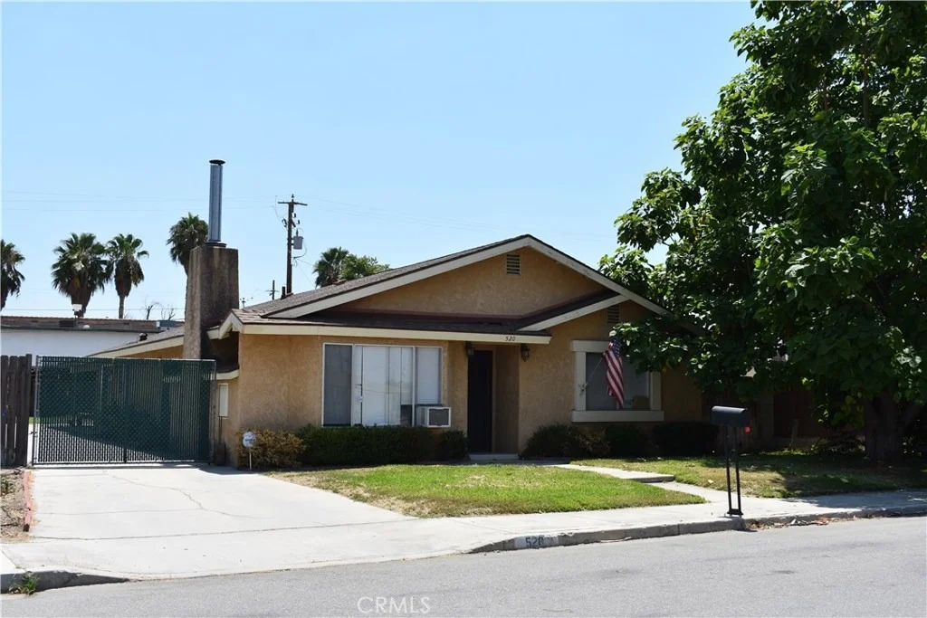 Photo of 520 E 3rd Street