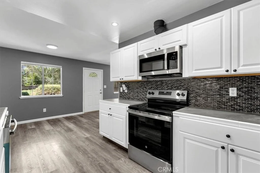 Photo of 695 Walton Drive