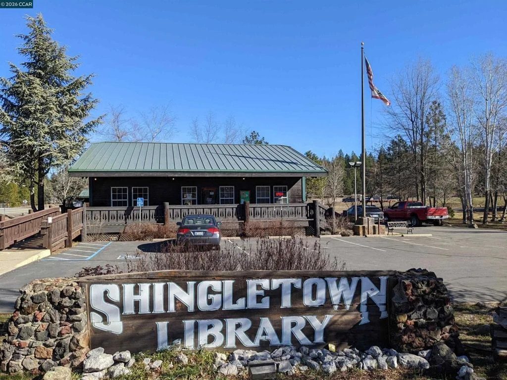 Photo of 31874 State Highway 44