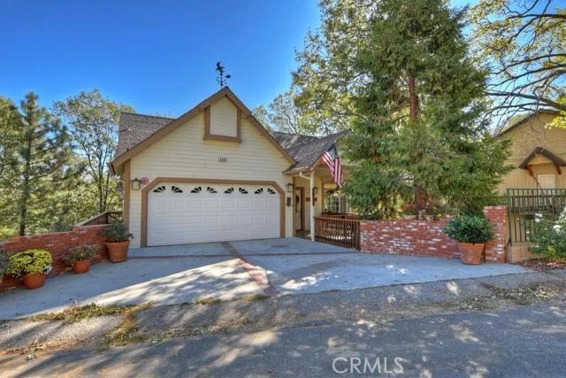 Photo of 409 Emerald Drive