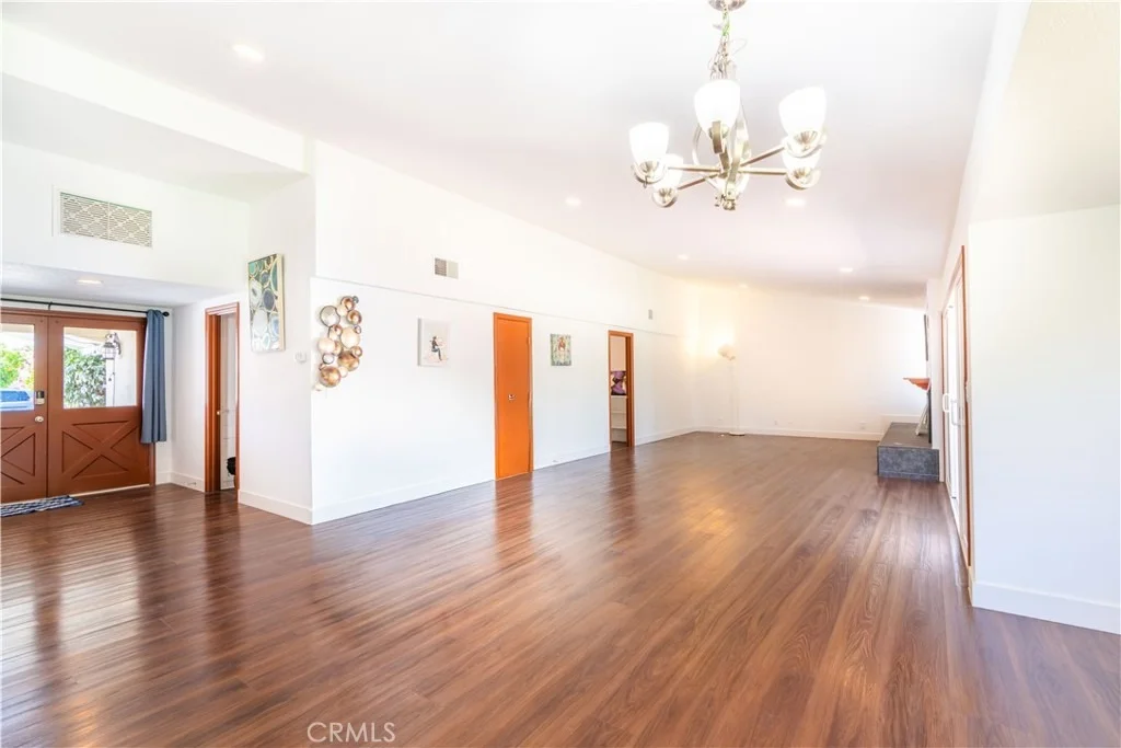 Photo of 1229 Coventry Drive