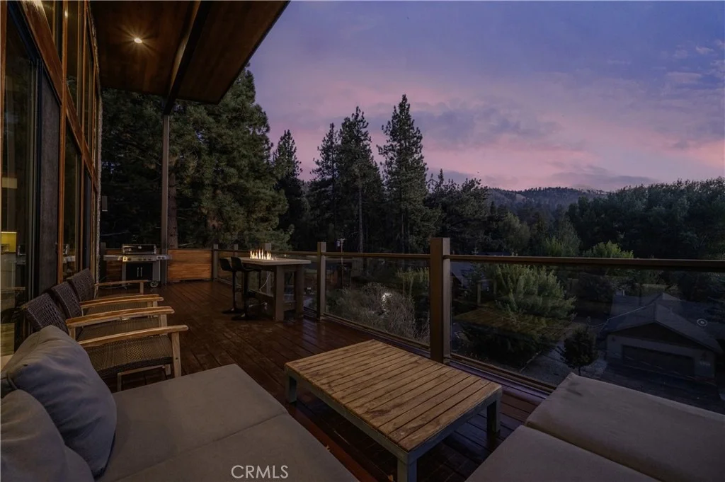 Photo of 43669 Ridge Crest